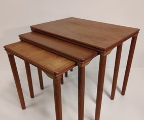 Settebord i teak, dansk design. kr 2500